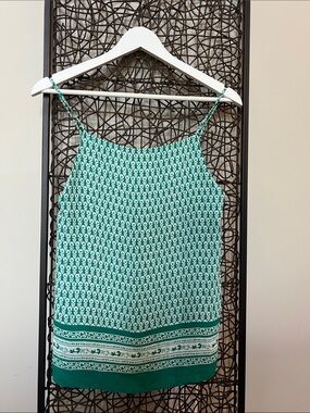 LOFT Green White Spaghetti Strap Blouse floral sleeveless Scandi Lightweight S